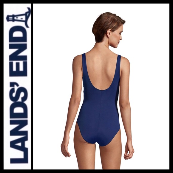 NWT Lands’ End Slendersuit Wrap Swimsuit - Picture 2 of 8